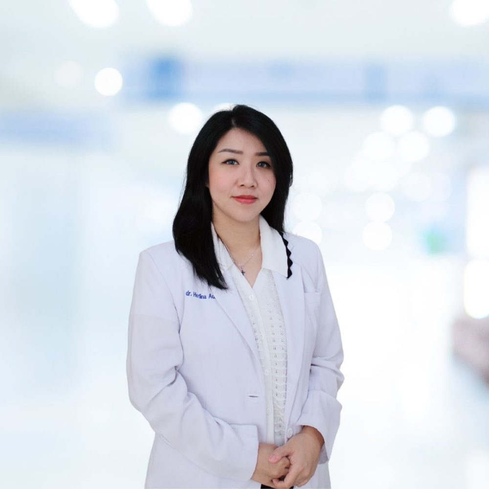 dr. Herlina Adriani Karyoatmodjo, Sp.A dr. Herlina Adriani Karyoatmodjo, Sp.A